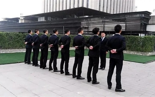 玉林持牌催收机构的正确打开方式：老司机教你避开这5大雷区